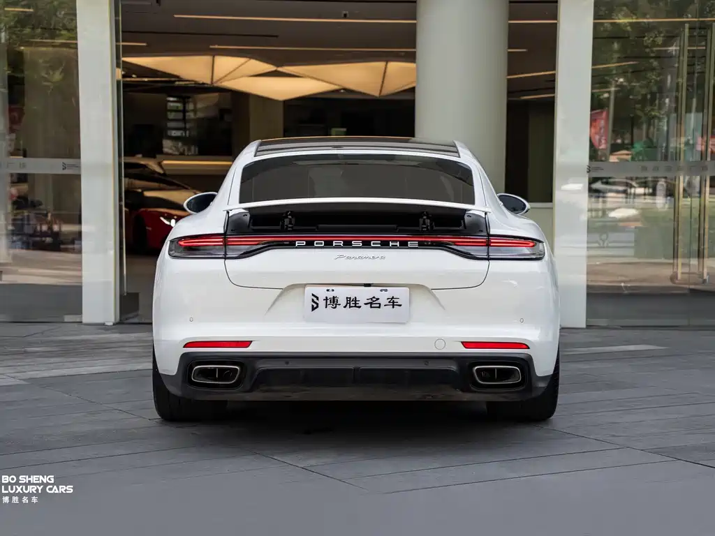 Porsche Panamera — фото 6