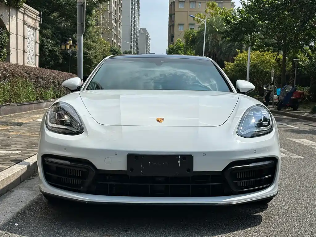Porsche Panamera — фото 2