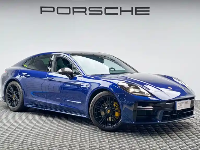 Porsche Panamera — фото 2