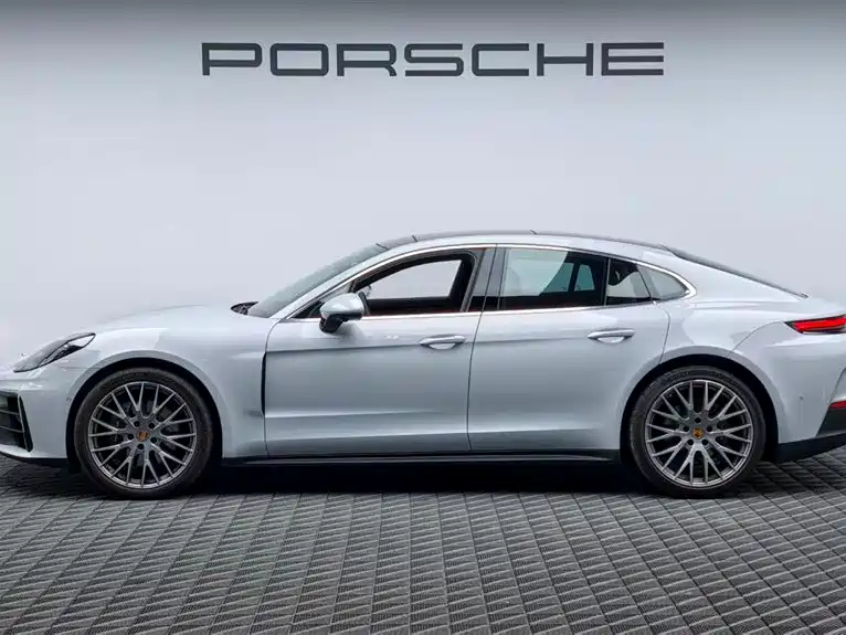 Porsche Panamera — фото 4