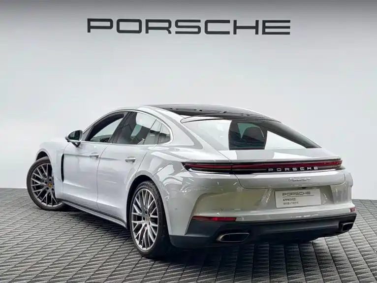 Porsche Panamera — фото 6