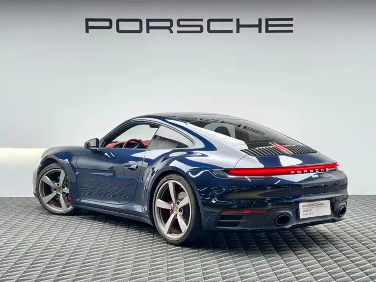 Porsche 911 — фото 5