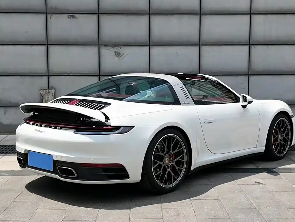 Porsche 911 — фото 7