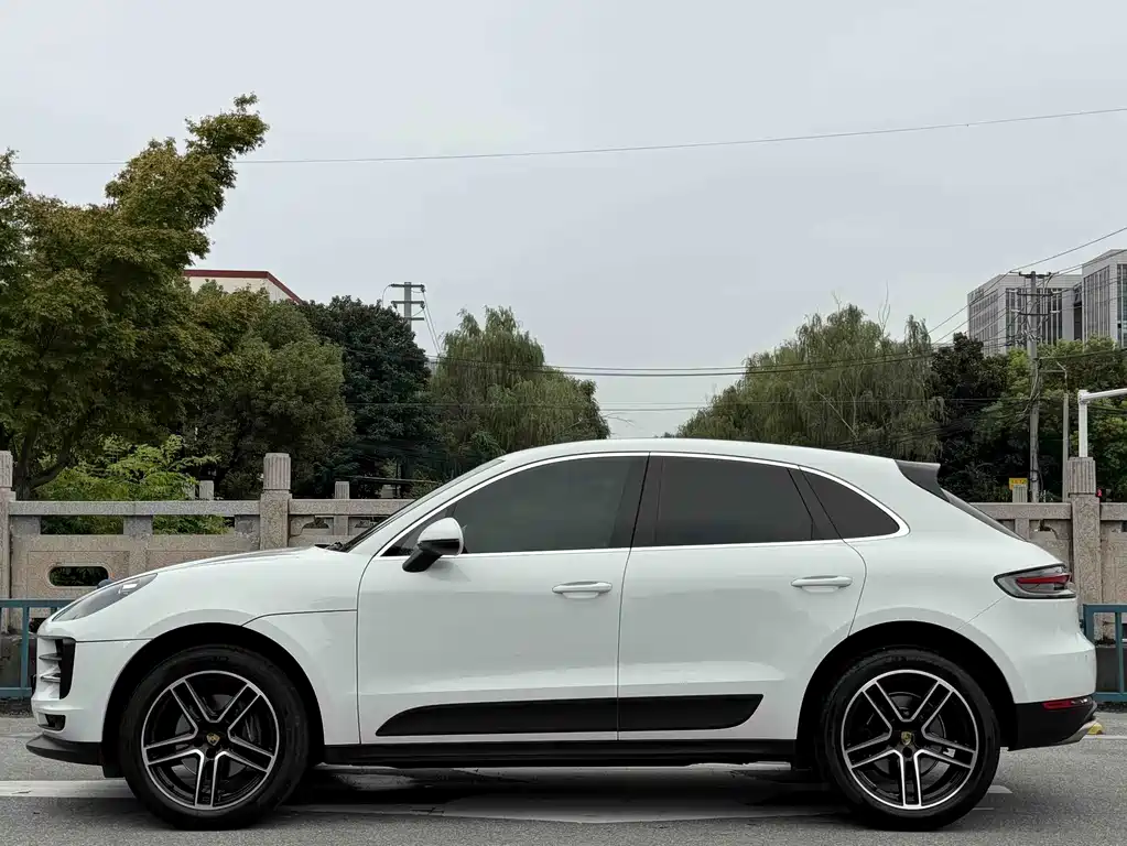 Porsche Macan — фото 3