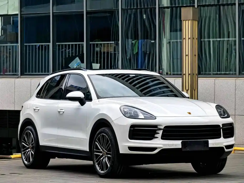 Porsche Cayenne — фото 3