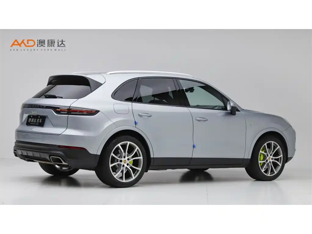 Porsche Cayenne Hybrid — фото 3