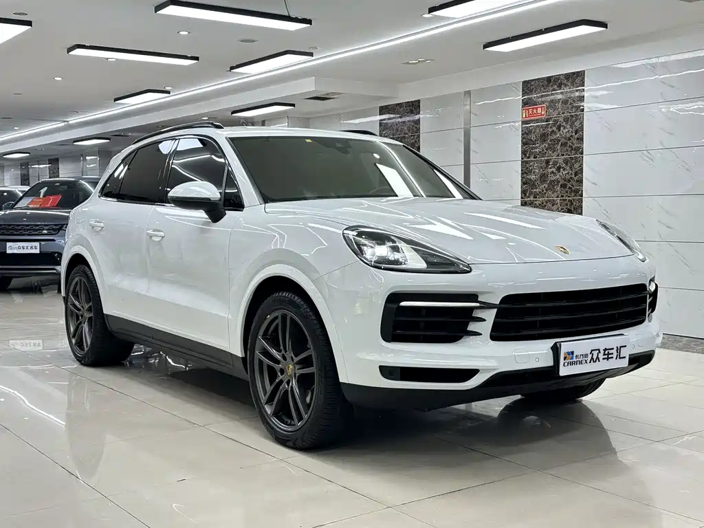 Porsche Cayenne — фото 3