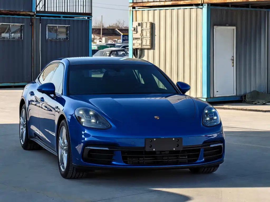 Porsche Panamera — фото 3