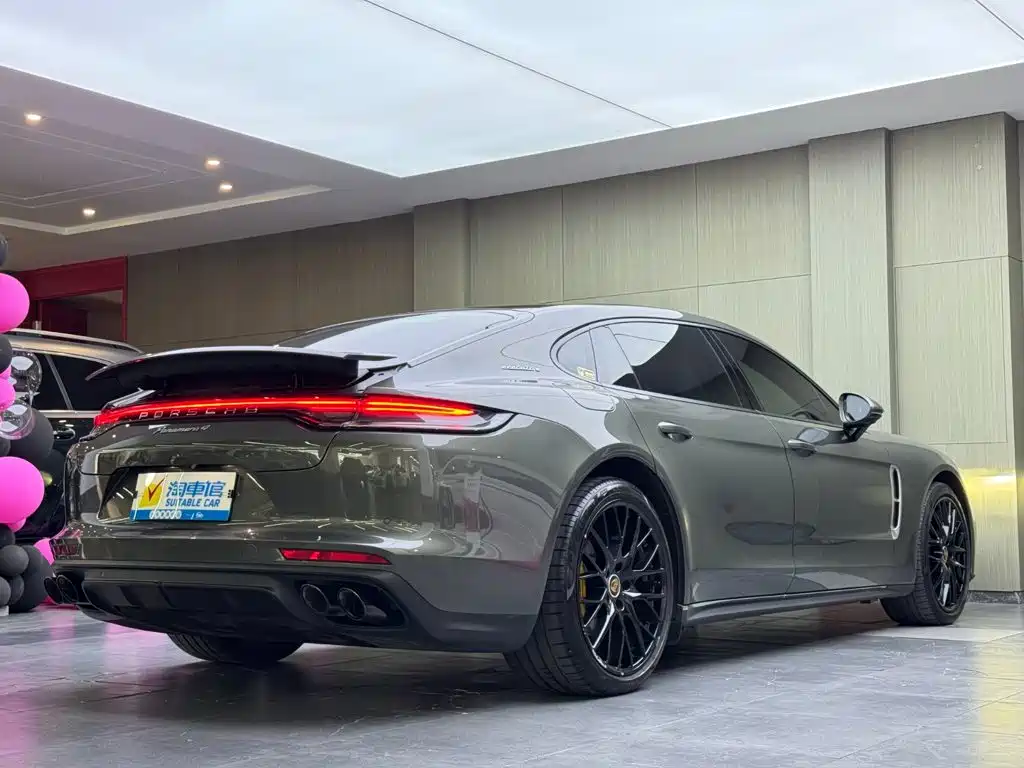 Porsche Panamera — фото 4