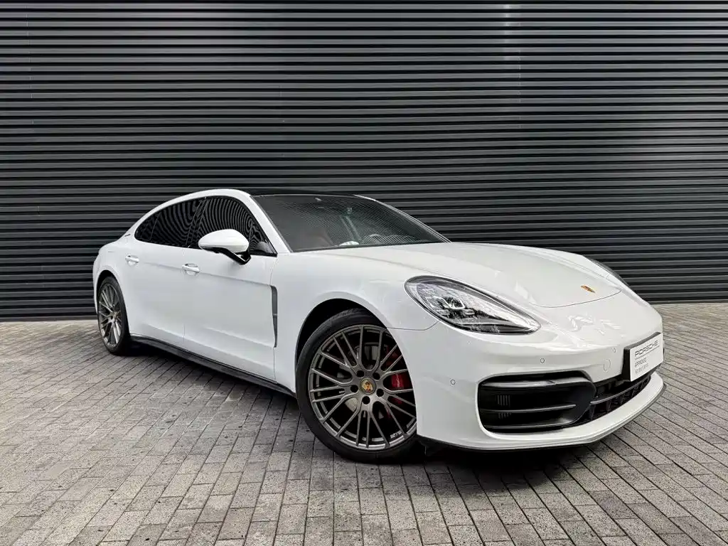 Porsche Panamera — фото 2