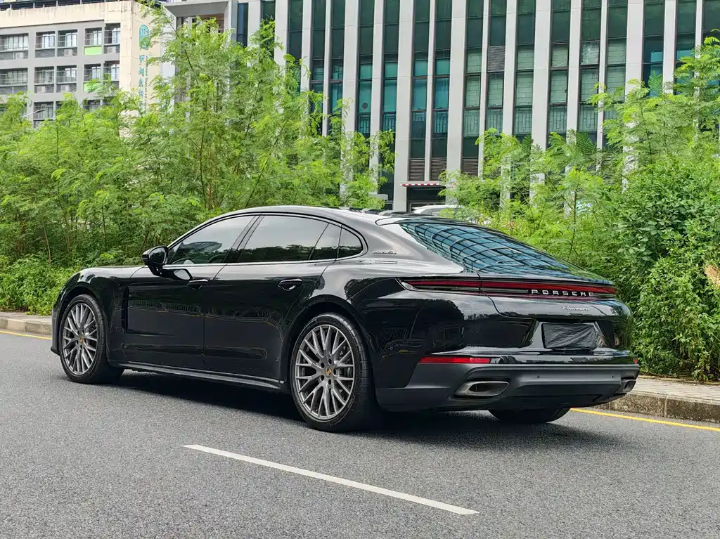 Porsche Panamera — фото 7