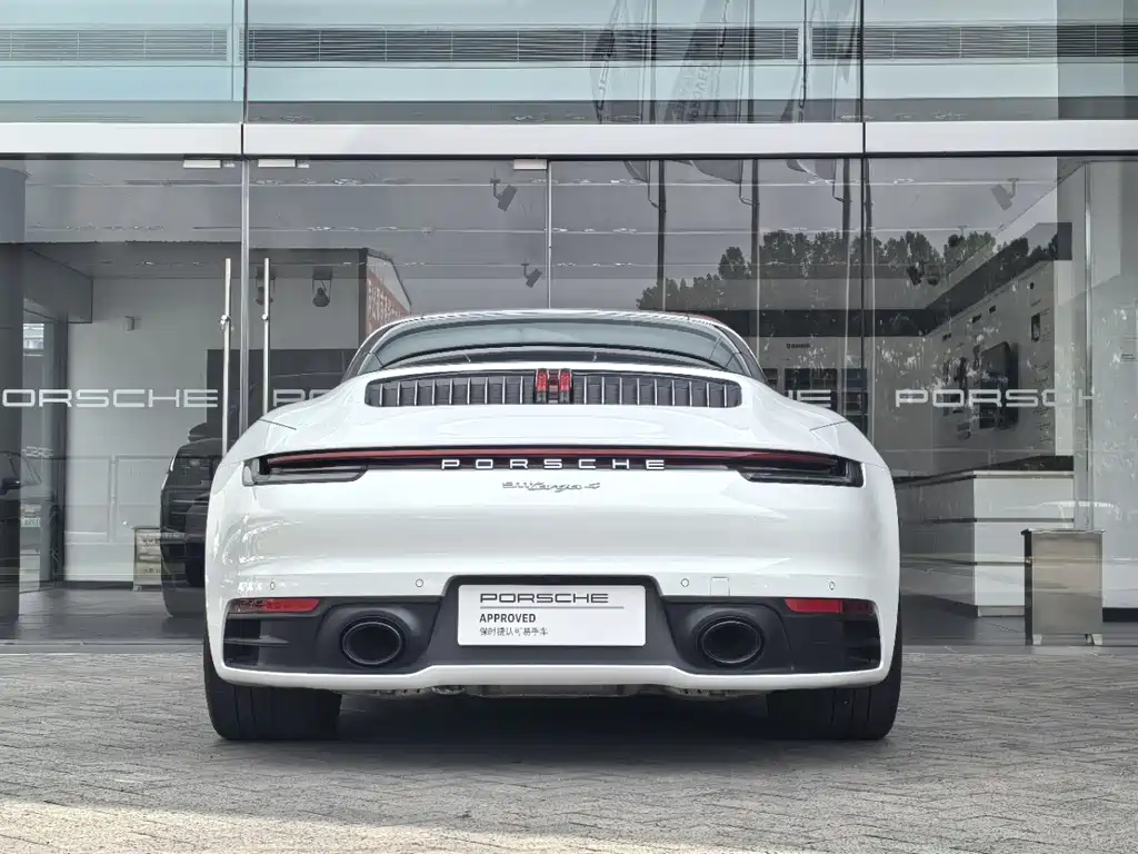 Porsche 911 — фото 9