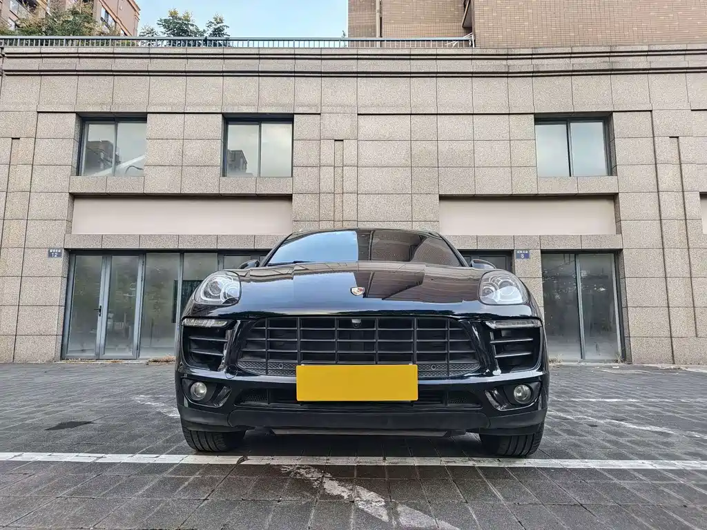 Porsche Macan — фото 3