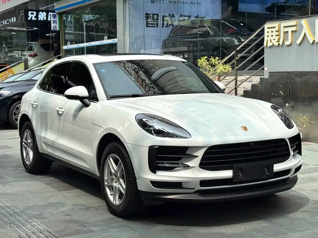 Porsche Macan — фото 3