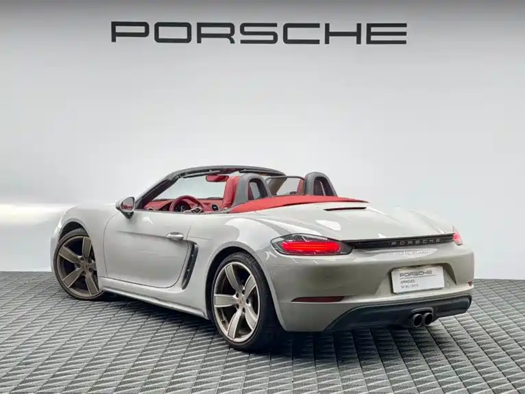 Porsche 718 — фото 5
