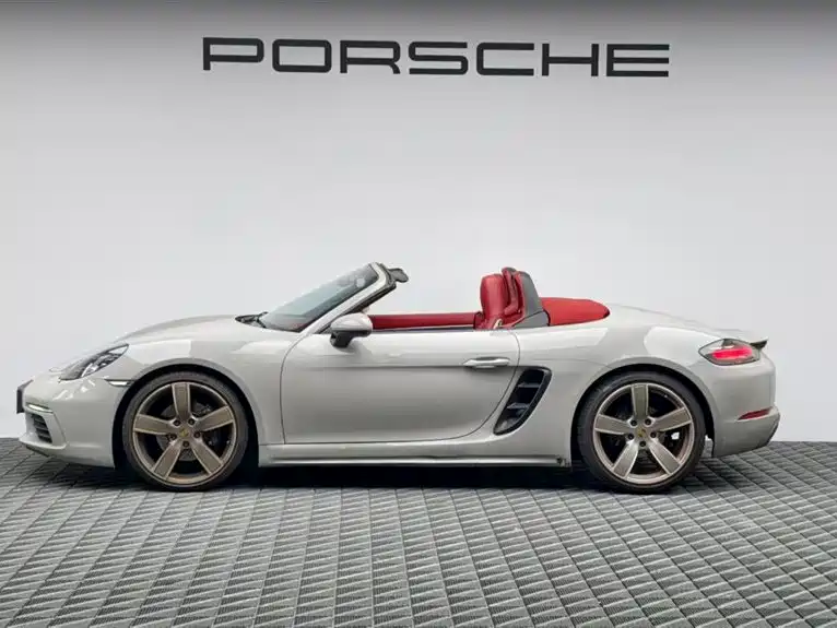 Porsche 718 — фото 6