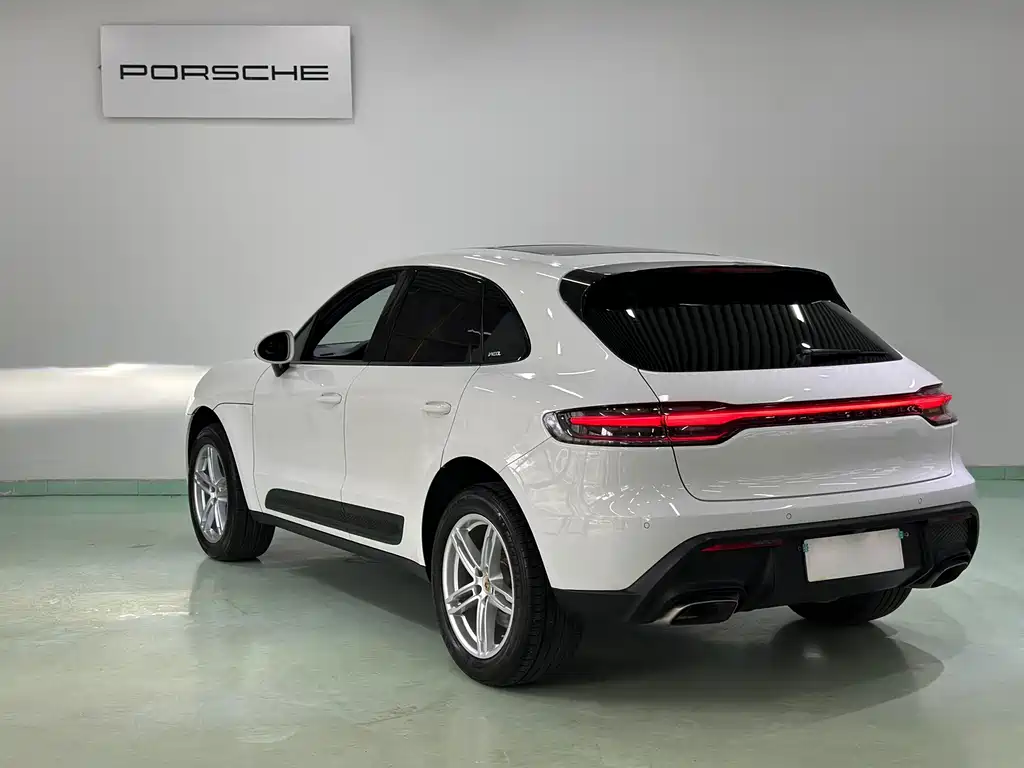 Porsche Macan — фото 3