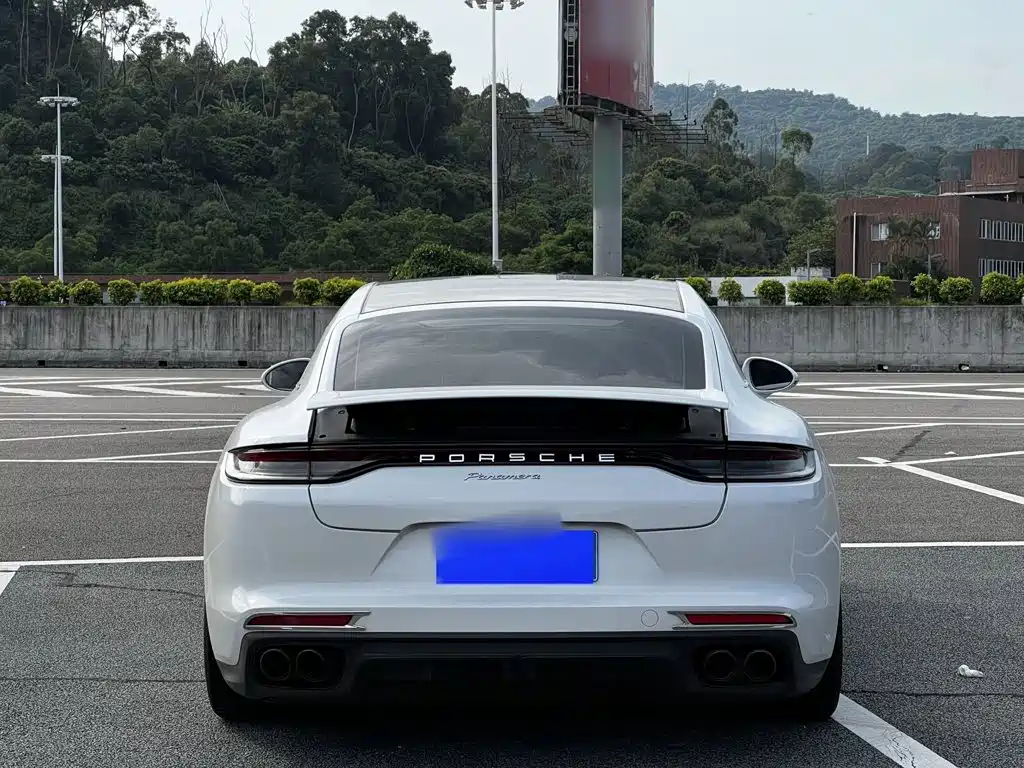 Porsche Panamera — фото 6