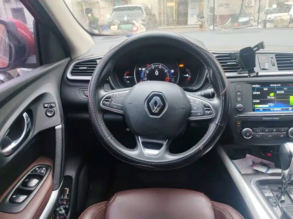 Renault Kadjar — фото 6