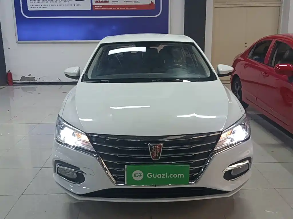 Roewe i5 — фото 3