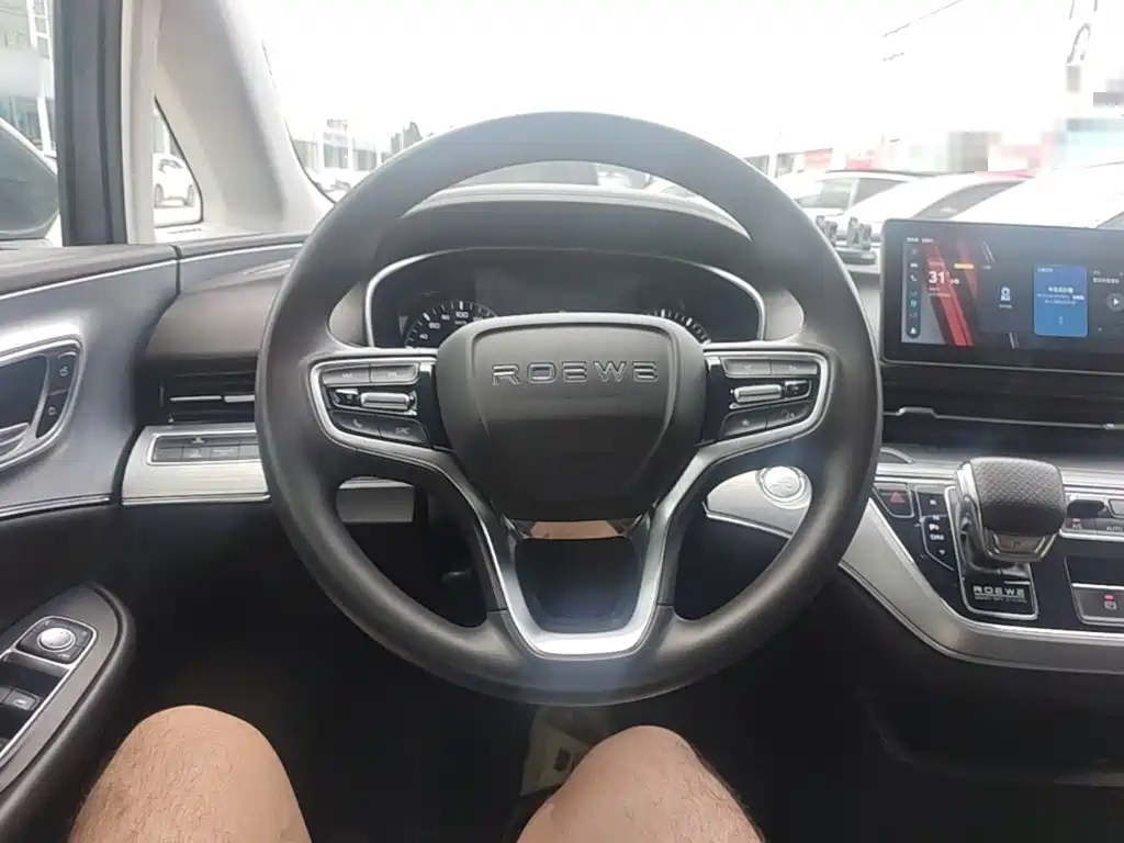 Roewe iMAX8 — фото 11