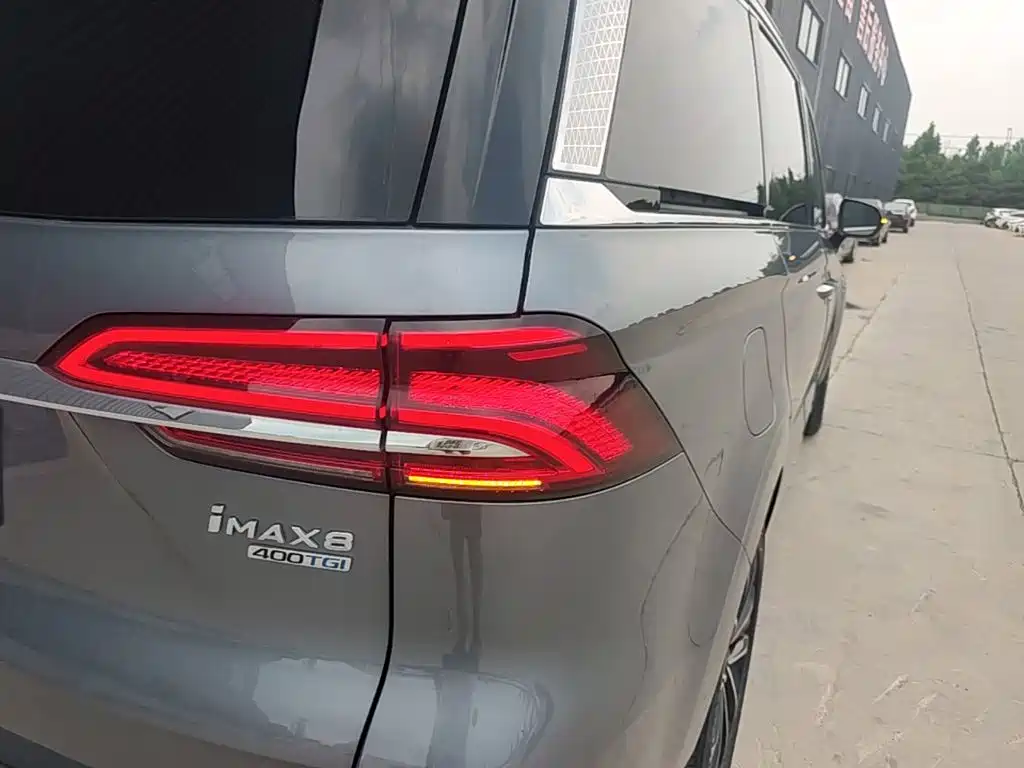 Roewe iMAX8 — фото 8
