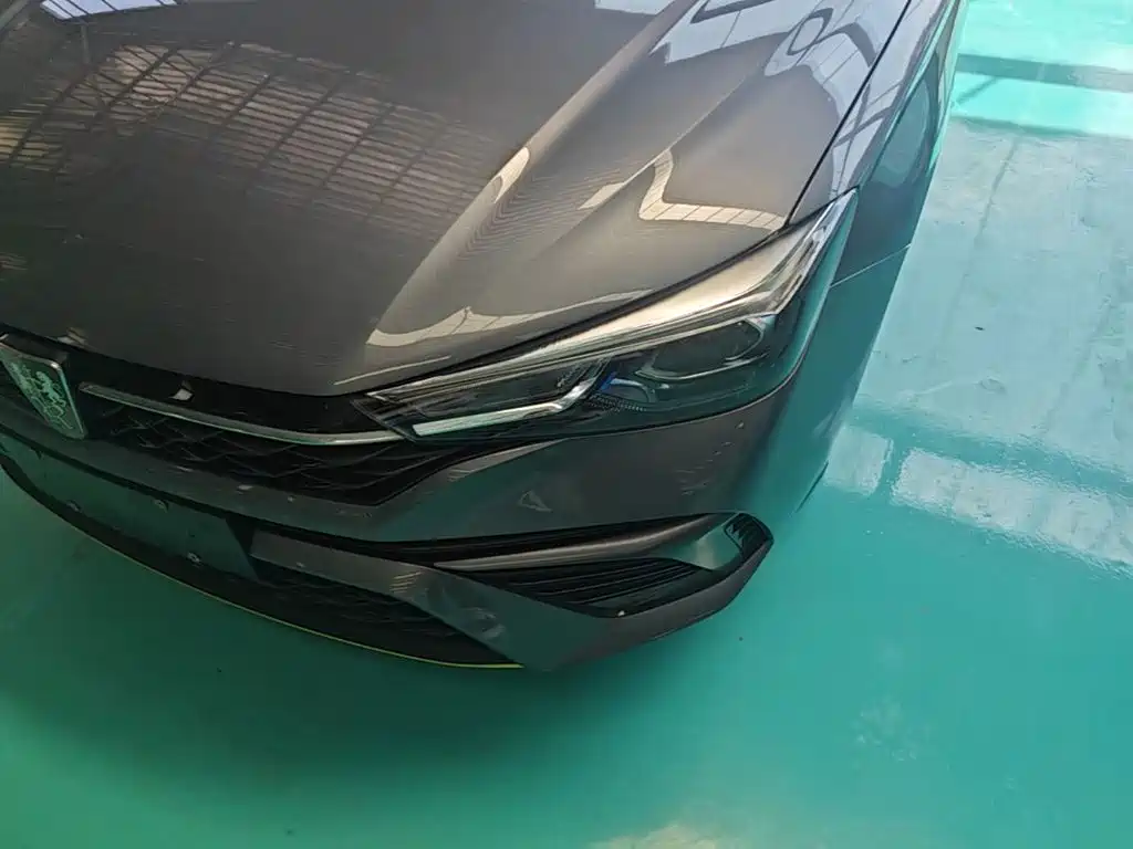 Roewe i5 — фото 24