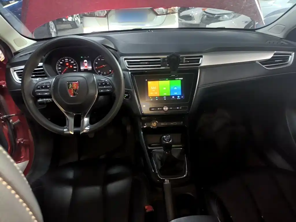 Roewe i5 — фото 10