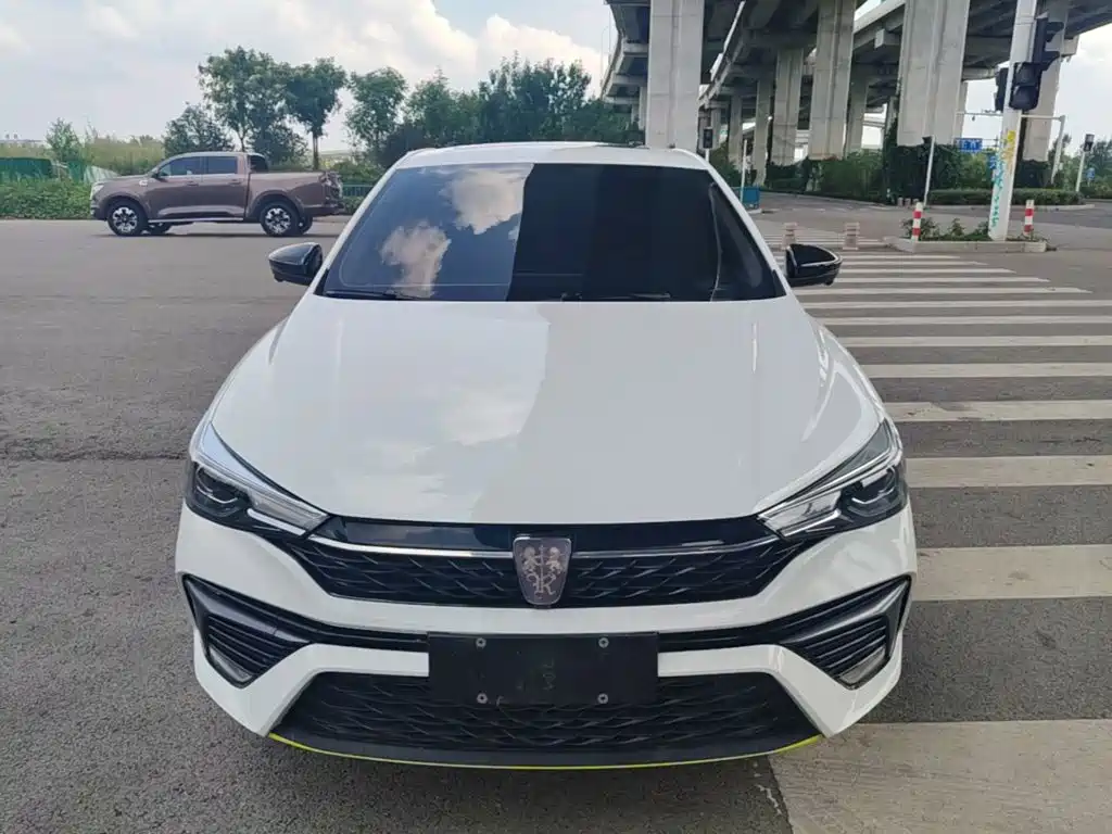 Roewe i5 — фото 3