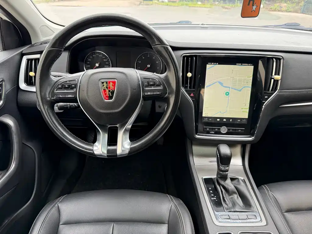 Roewe i6 Classic — фото 13