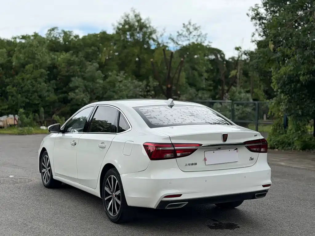 Roewe i6 Classic — фото 6