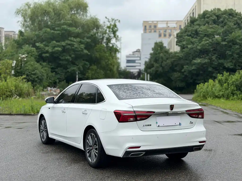 Roewe i6 Classic — фото 6