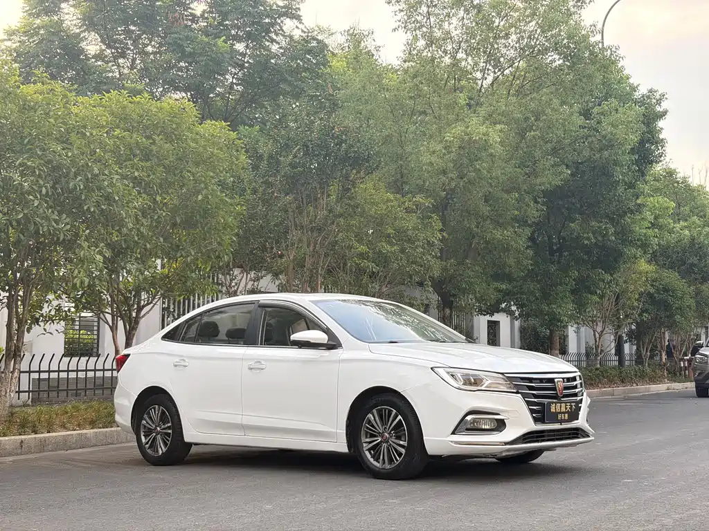 Roewe i5 — фото 4