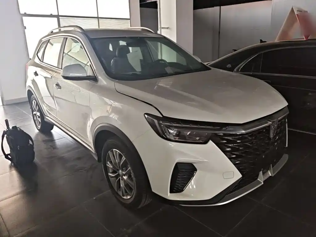 Roewe RX5 — фото 4