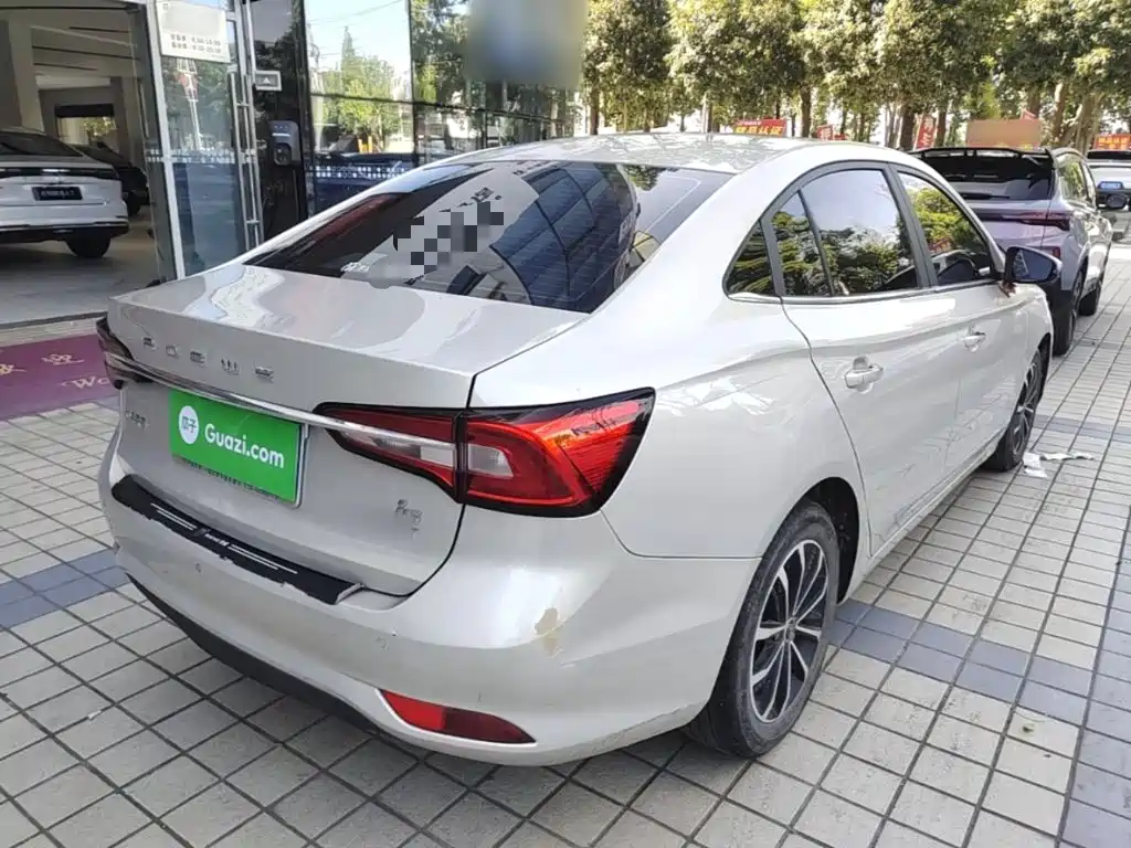 Roewe i5 — фото 7