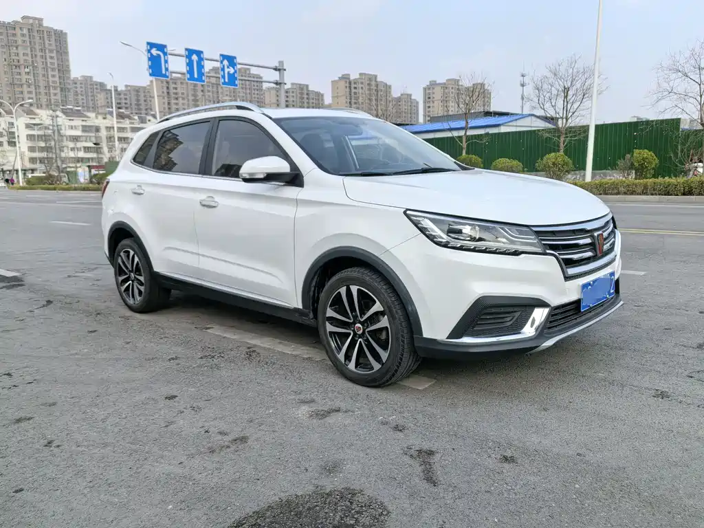 Roewe RX3 — фото 3