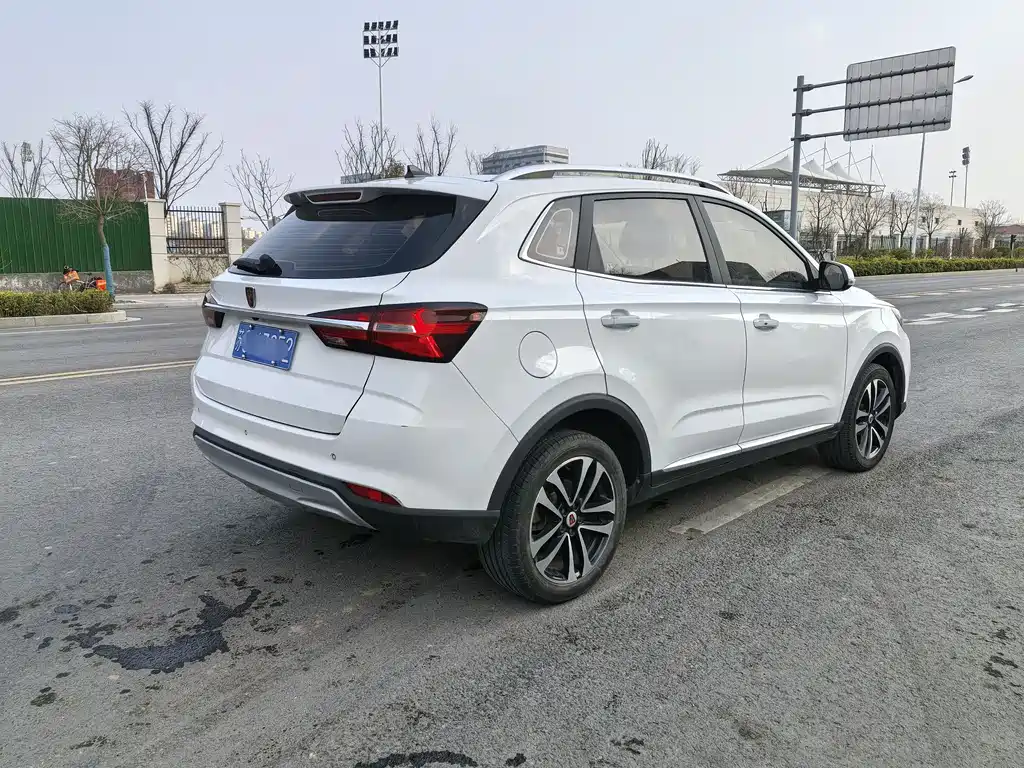 Roewe RX3 — фото 4