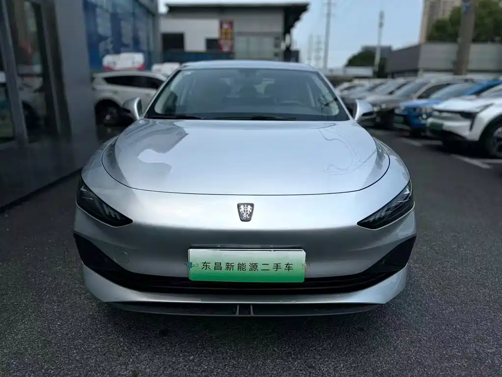 Roewe D7 — фото 3