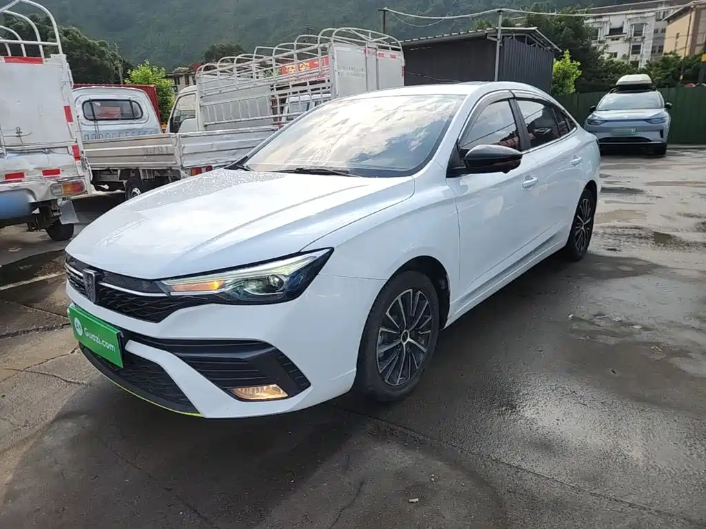Roewe i5 — фото 2
