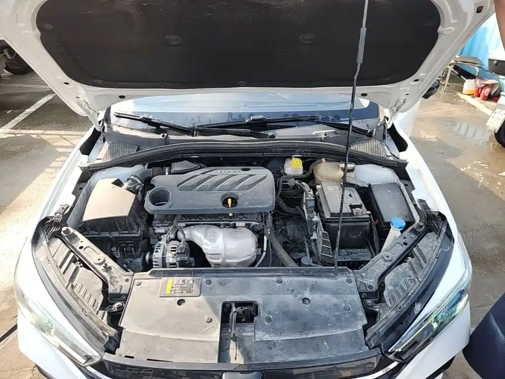 Roewe i5 — фото 20