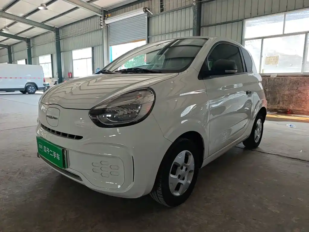 Roewe Clever — фото 2