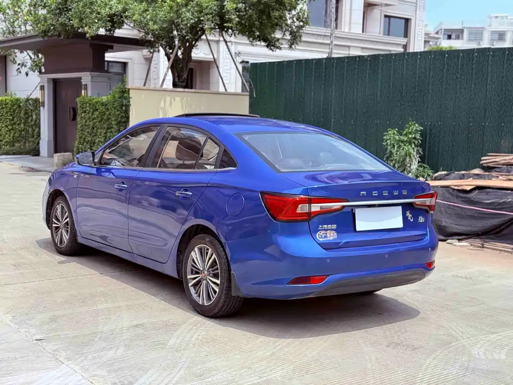 Roewe i5 — фото 7