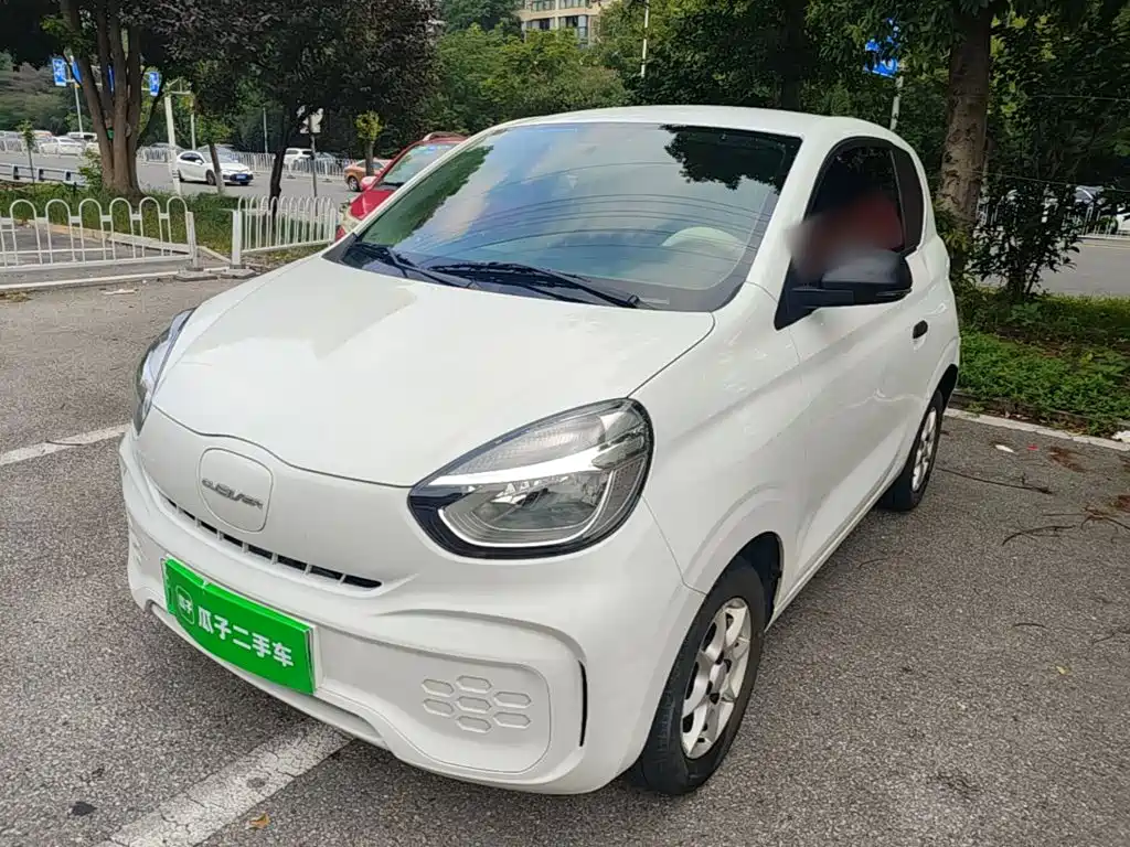 Roewe Clever — фото 2