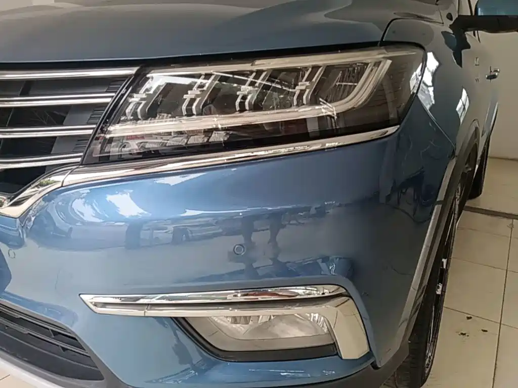 Roewe RX5 — фото 24