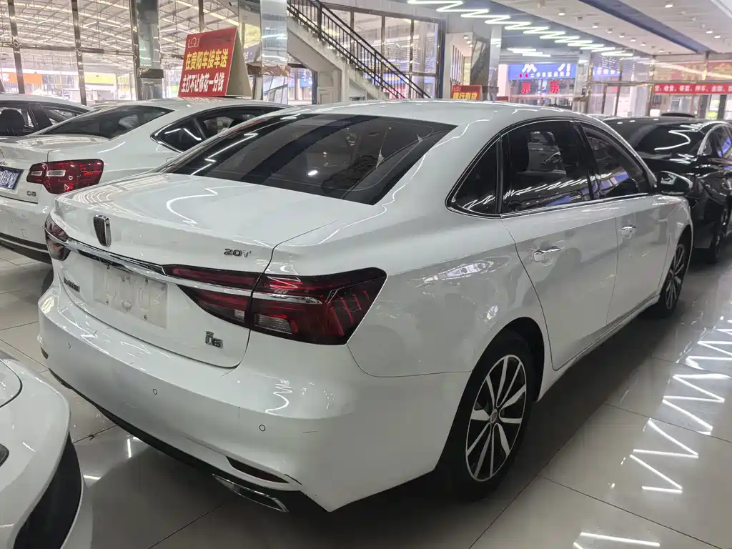 Roewe i6 Classic — фото 13