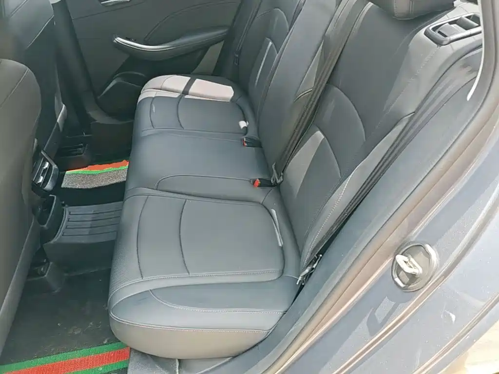 Roewe i5 — фото 17