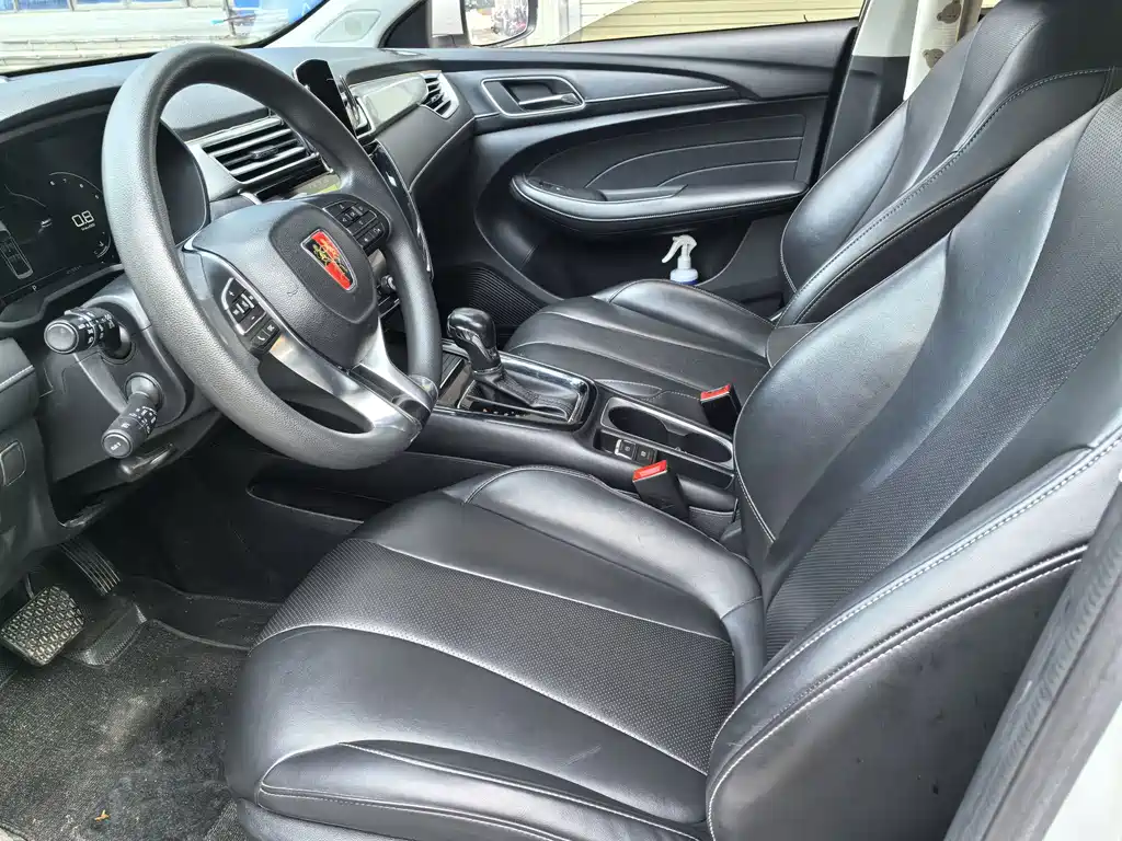 Roewe i5 — фото 9