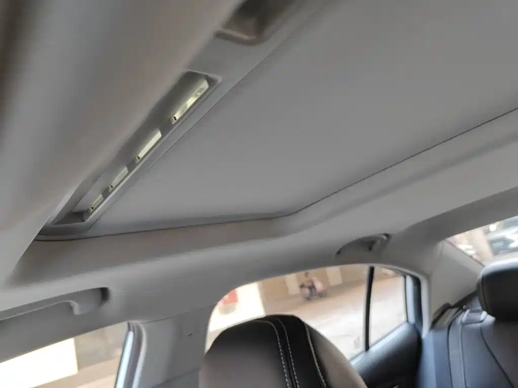 Roewe i5 — фото 18