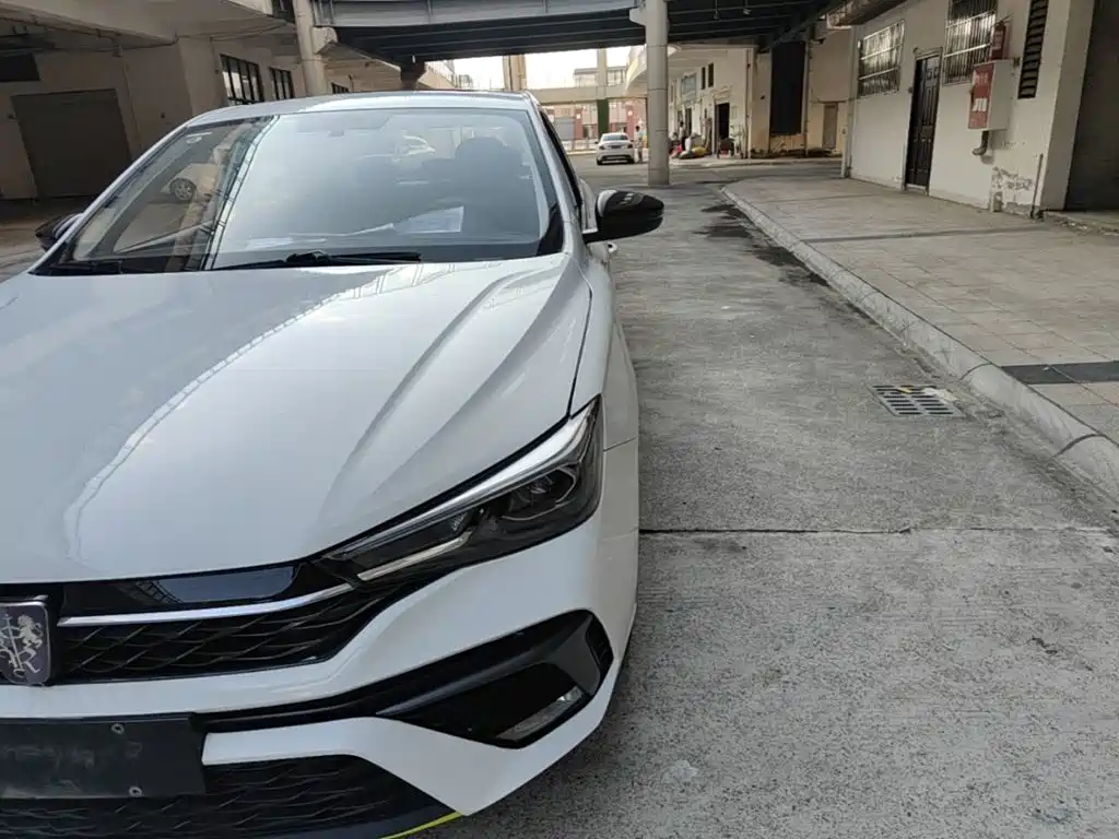 Roewe i5 — фото 24