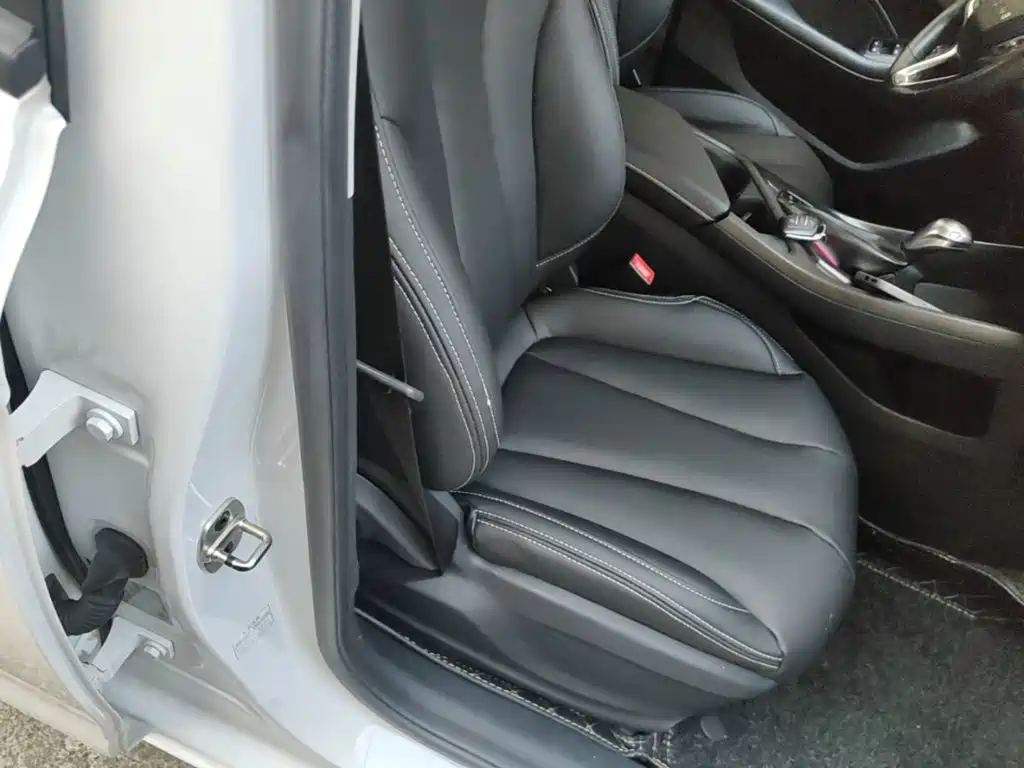 Roewe i5 — фото 25
